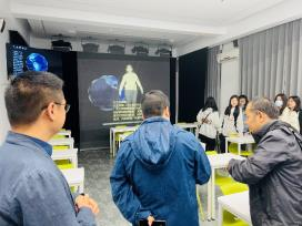 智慧教室、全息教室、VR思政教室、虚实演录播教室、研讨教室、沉浸式线上线下混合教学智慧教室、各大高科